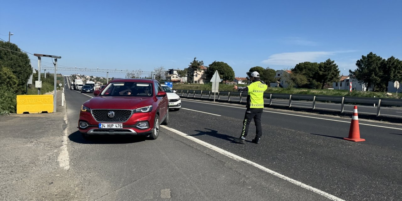 Trakya'da bayram tatili nedeniyle trafik denetimleri artırıldı