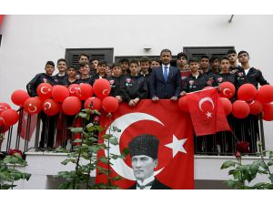 İstanbul Kastamonu Gençlik, Atatürk'ün evini ziyaret etti