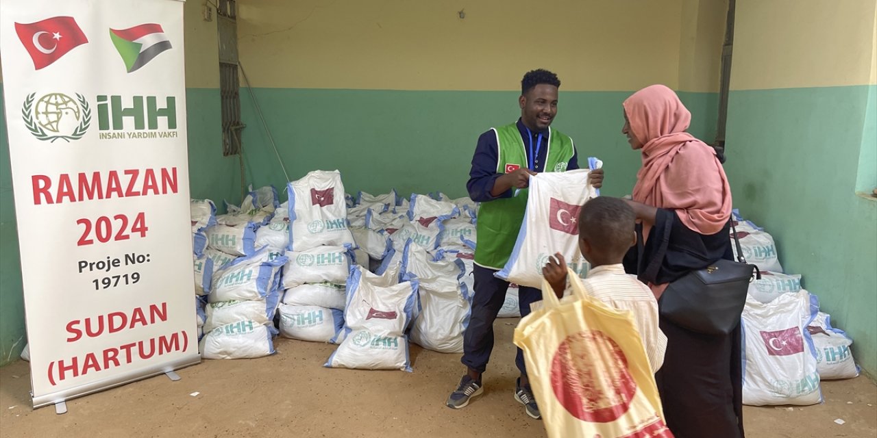 İHH'den savaşın sürdüğü Sudan'da ihtiyaç sahiplerine yardım