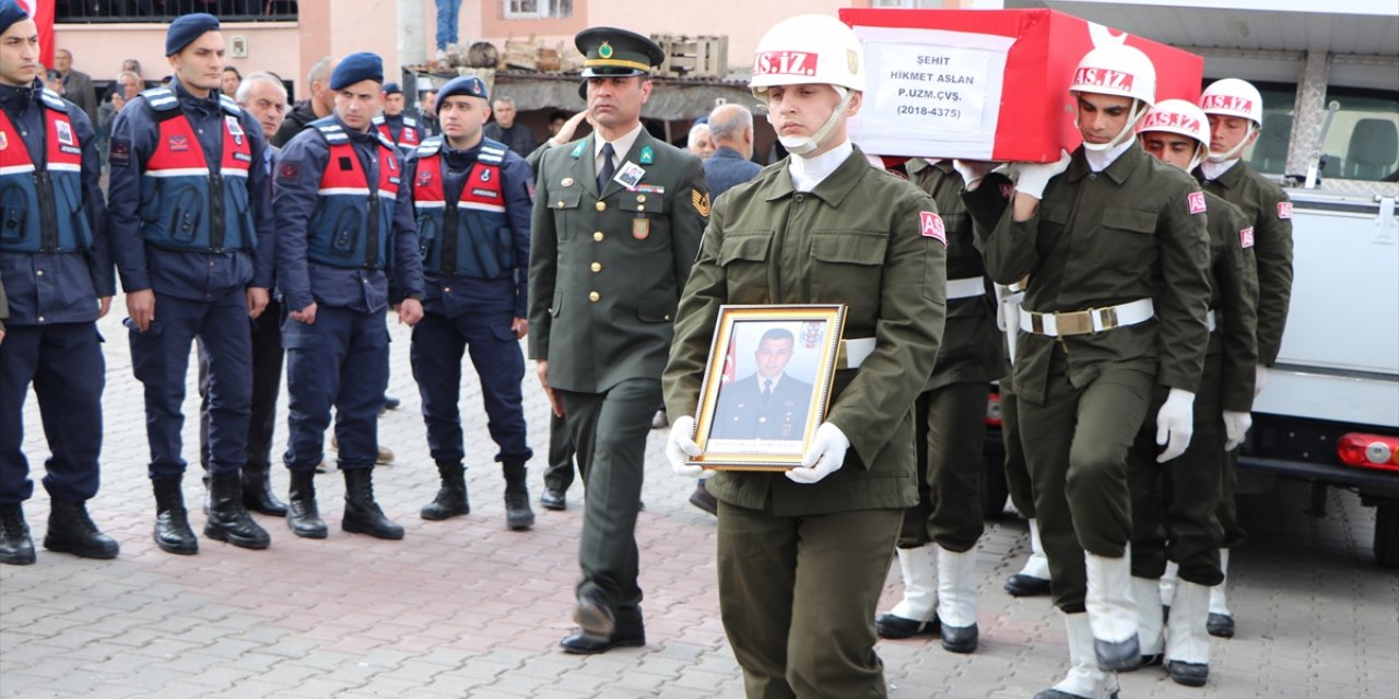 Şehit Piyade Uzman Çavuş Hikmet Aslan, Niğde'de son yolculuğuna uğurlandı