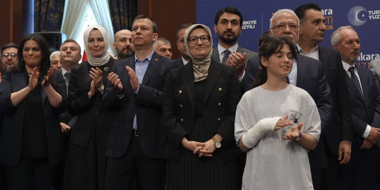 AK Parti Genel Başkanvekili Elitaş, Ankara'da partisinin bayramlaşma programında konuştu: