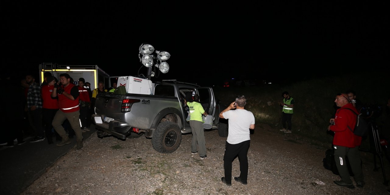 GÜNCELLEME 2 - Antalya'da teleferik kazasında 1 kişi öldü, 7 kişi yaralandı