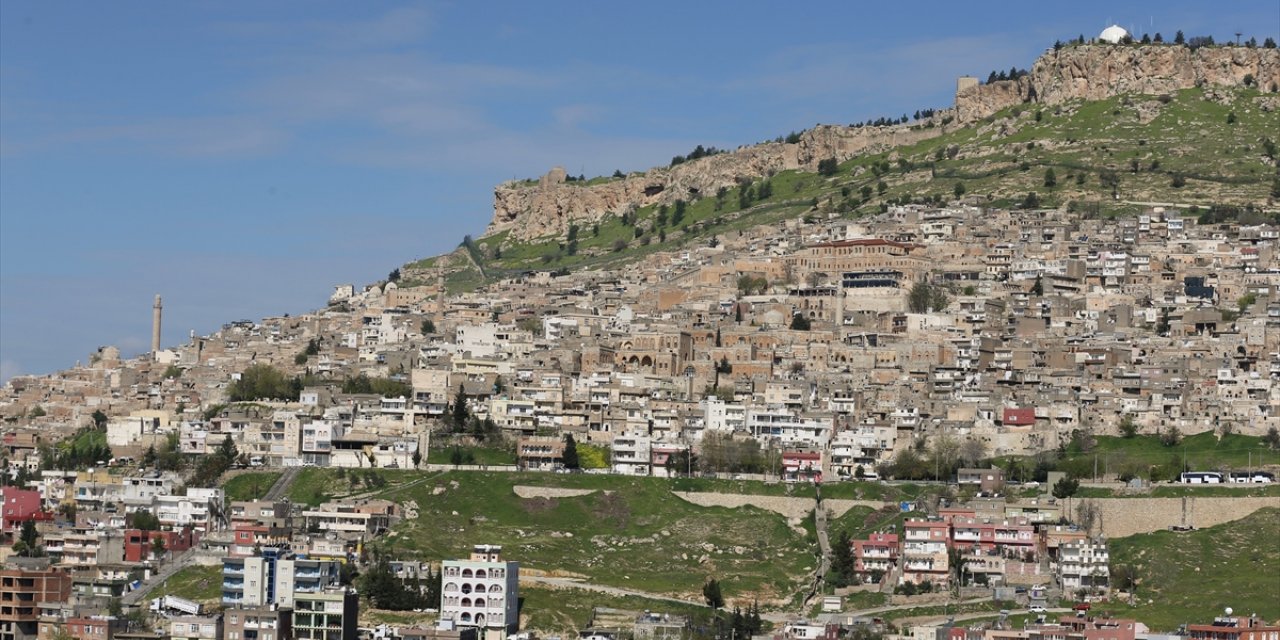 Medeniyetler şehri Mardin bayram tatilinde ziyaretçilerle doldu