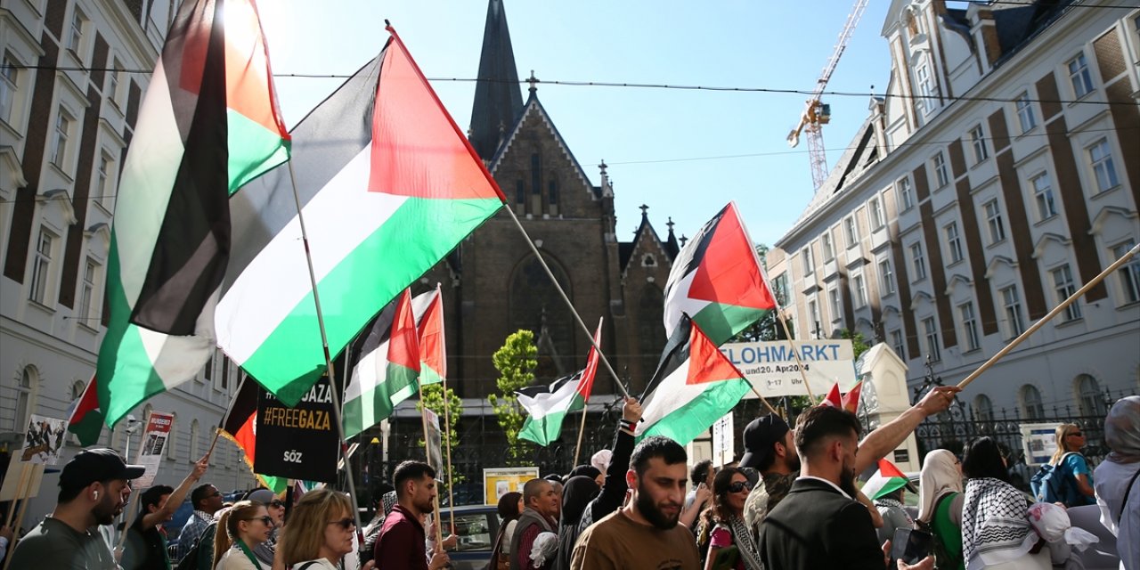 Avusturya’da İsrail protesto edildi