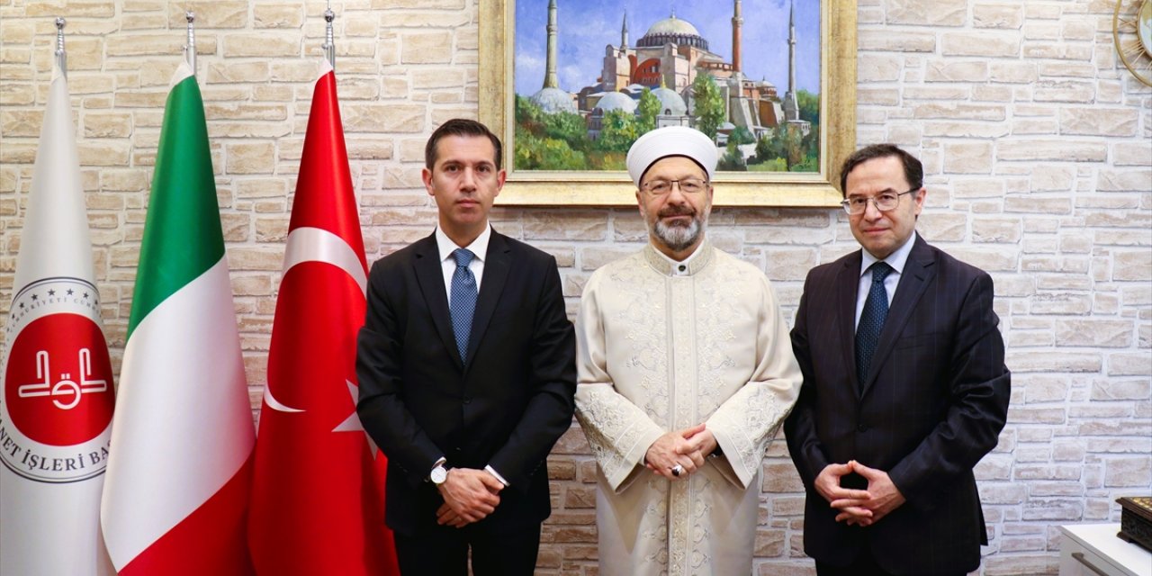 Diyanet İşleri Başkanı Erbaş, İtalya Diyanet İşleri Türk İslam Birliği Genel Kurulu'na katıldı:
