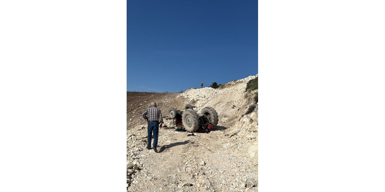 Kilis'te devrilen traktörün sürücüsü öldü