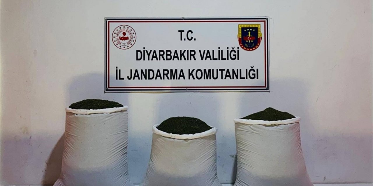 Diyarbakır'da 67 kilogram toz esrar ele geçirildi