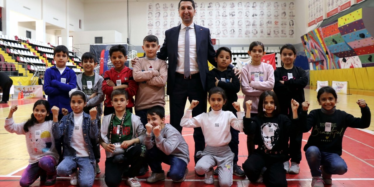 Elazığ'da mobil ekip, 5 yılda yaklaşık 1000 öğrenciyi spora kazandırdı