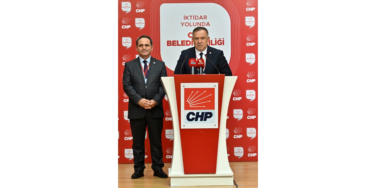 CHP Genel Başkan Yardımcısı Zeybek, basın toplantısı düzenledi: