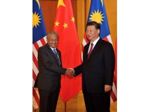 Malezya Başbakanı Mahathir, Çin Devlet Başkanı Şi ile görüştü