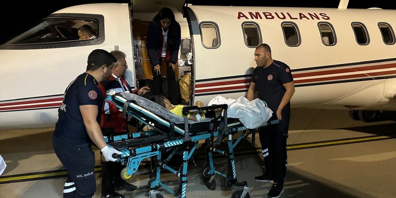 Şırnak'ta rahatsızlanan çocuk ambulans uçakla Ankara'ya sevk edildi