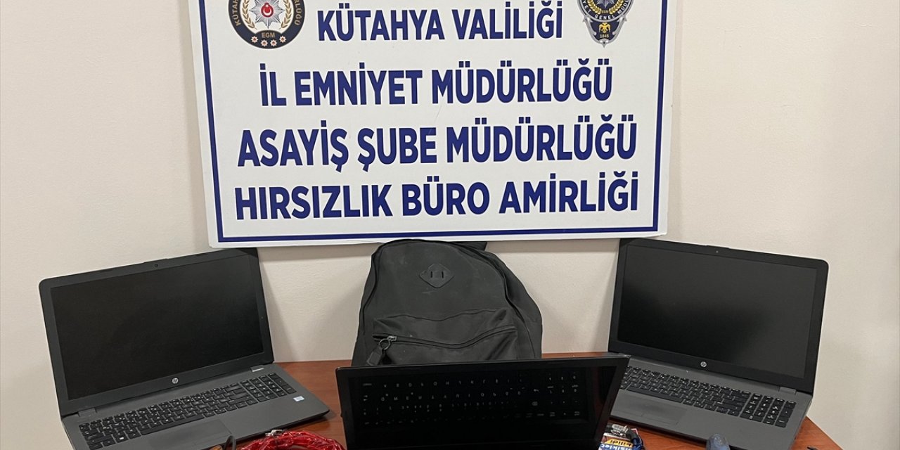 GÜNCELLEME - Kütahya, Bursa ve Yalova'daki okullardan bilgisayar çalan şüpheli tutuklandı