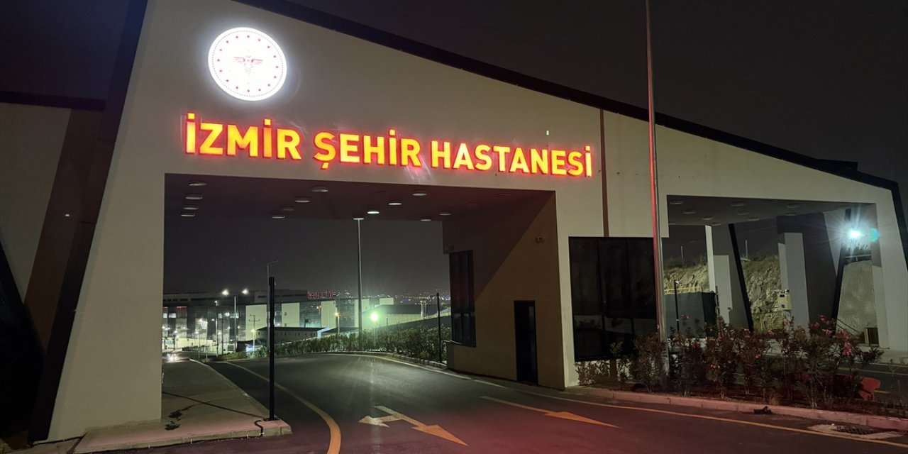 İzmir'de sağlık çalışanlarını tehdit ettiği öne sürülen kişi tutuklandı