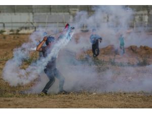GÜNCELLEME -  İsrail askerleri Gazze sınırında 60 Filistinliyi yaraladı