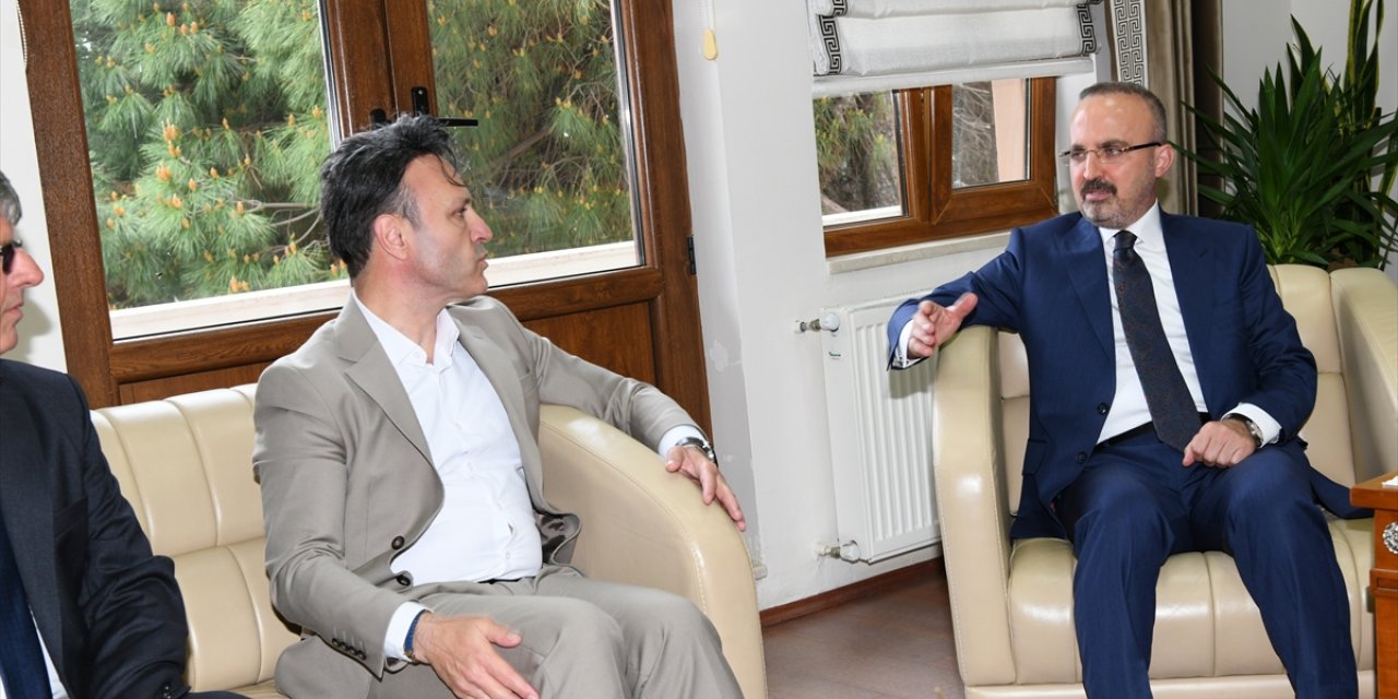 İçişleri Bakan Yardımcısı Turan, Gelibolu Belediyesini ziyaretinde konuştu:
