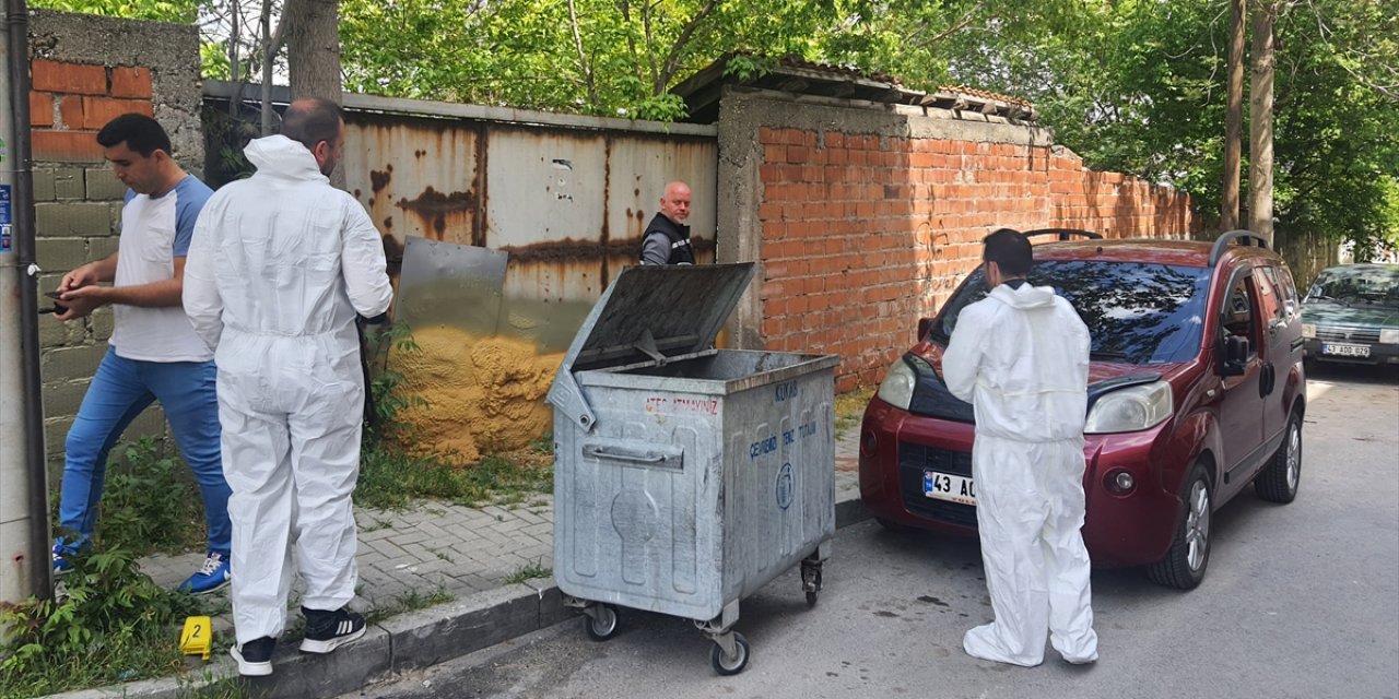 Kütahya'daki palalı kavgada 17 yaşındaki genci yaralayan 2 zanlı tutuklandı