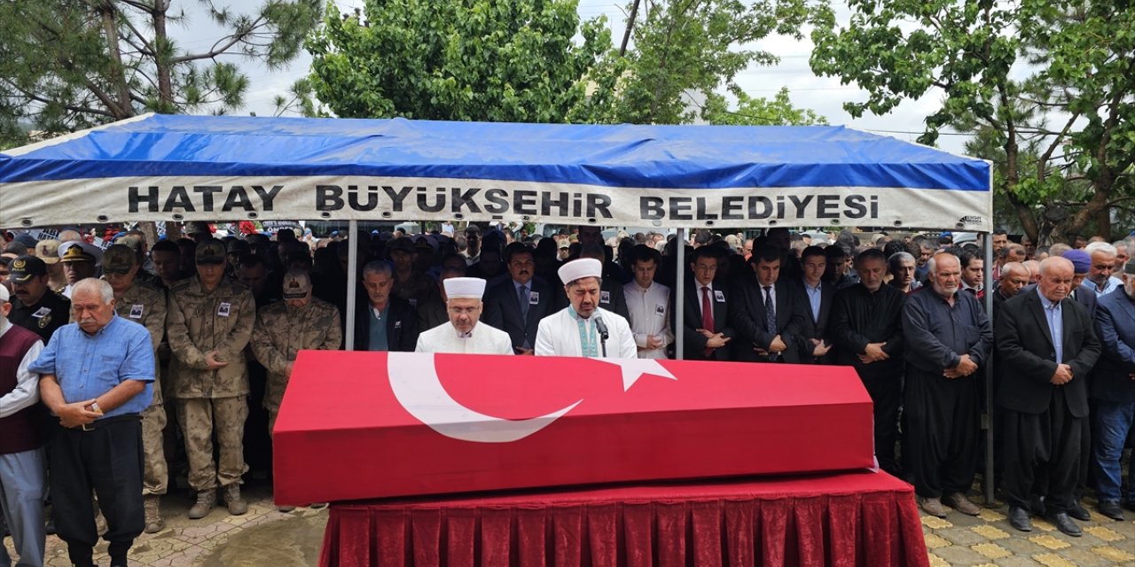 Şehit Jandarma Astsubay Kıdemli Başçavuş Yaşar, Hatay'da son yolculuğuna uğurlandı