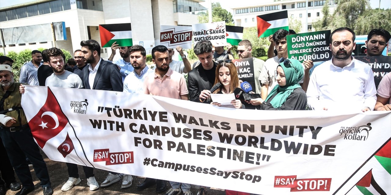 MEÜ'de öğrenciler İsrail'in Gazze'ye yönelik saldırılarını protesto etti