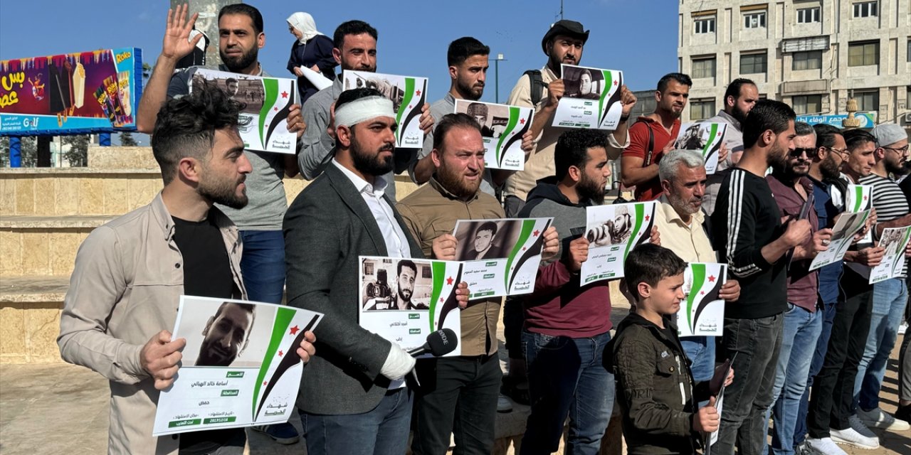 İdlib'de gazeteciler Dünya Basın Özgürlüğü Günü'nde gösteri düzenledi
