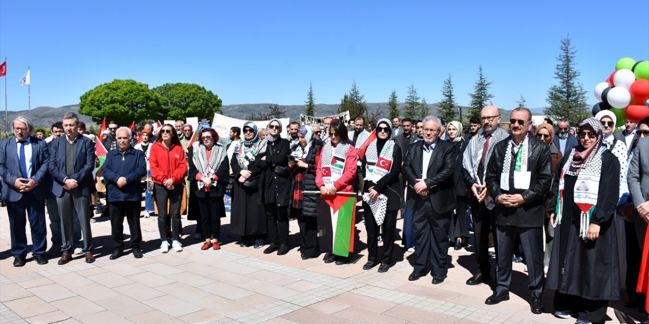Kırıkkale Üniversitesi'nde Filistin'e destek yürüyüşü düzenlendi