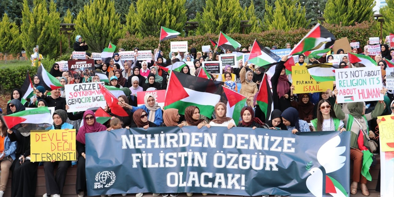 Kilis'teki üniversite öğrencileri Filistin'e destek eylemi düzenledi