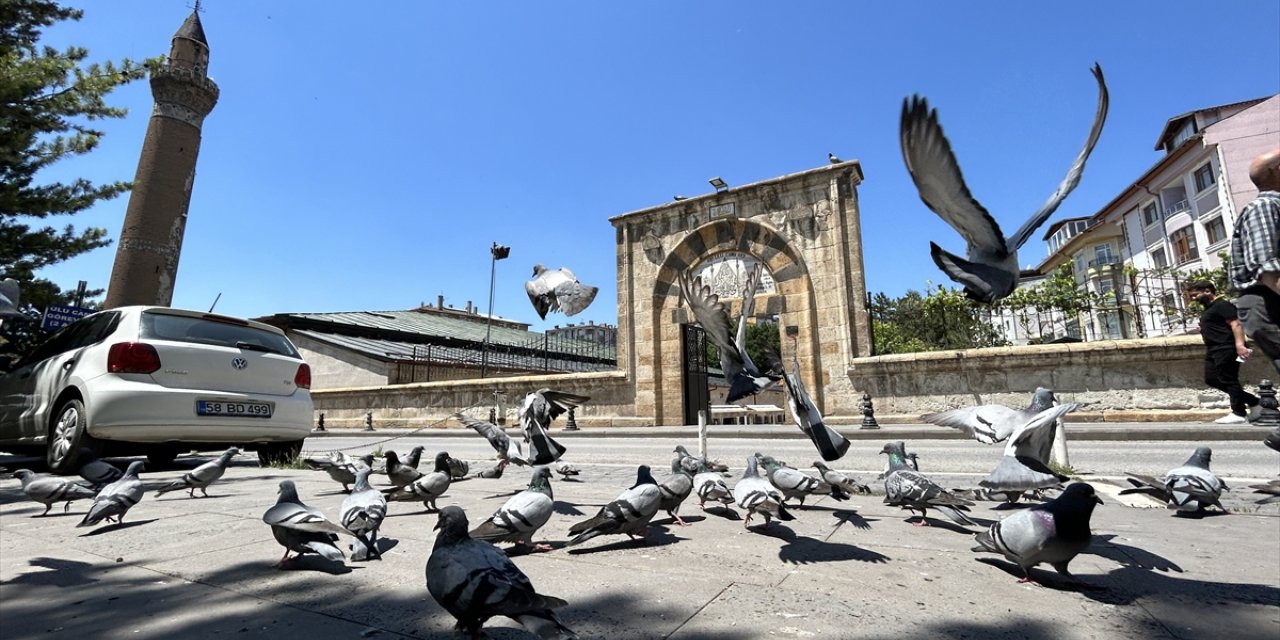 Sivas'taki 827 yıllık Ulu Cami kapsamlı restorasyona hazırlanıyor