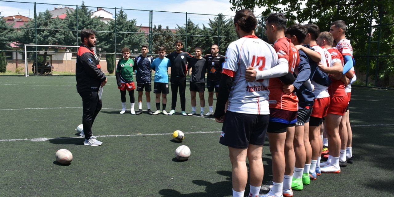 Trabzon'da lise öğrencilerinden oluşan ragbi takımının hedefi Türkiye şampiyonluğu