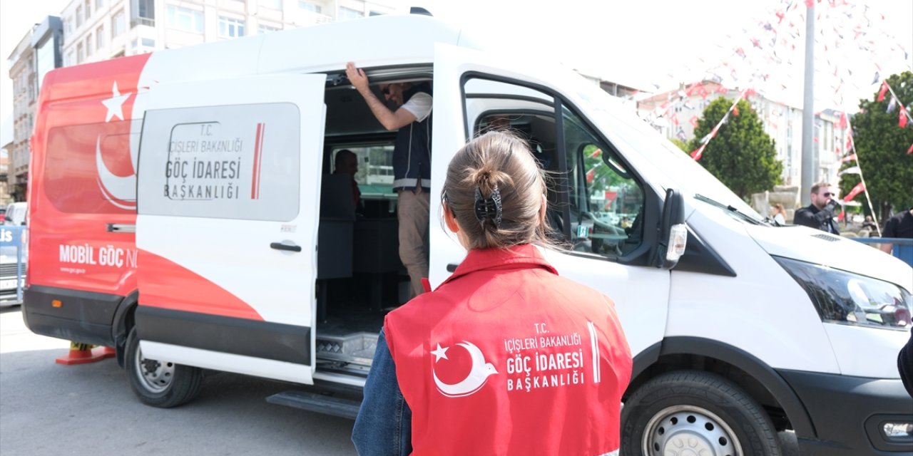 Kırklareli'nde düzensiz göçmenlerin tespitini yapan Mobil Göç Noktası aracı hizmete başladı