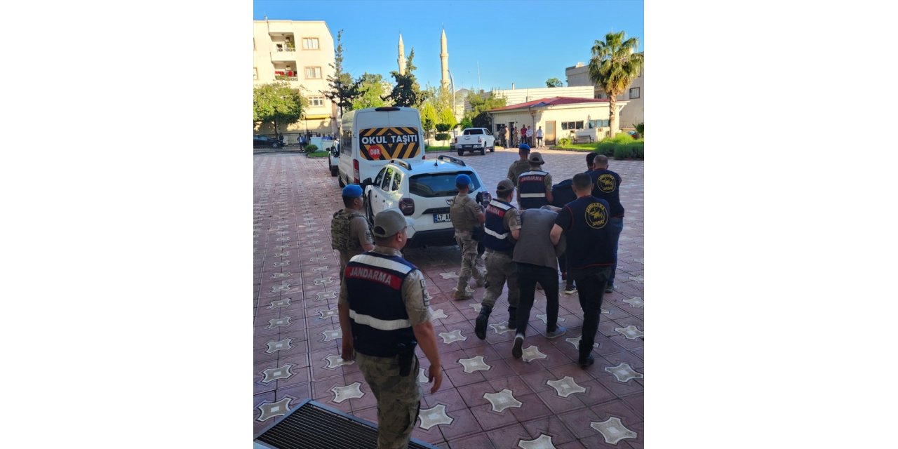 Mardin'de gasp iddiasıyla yakalanan 2 zanlı tutuklandı