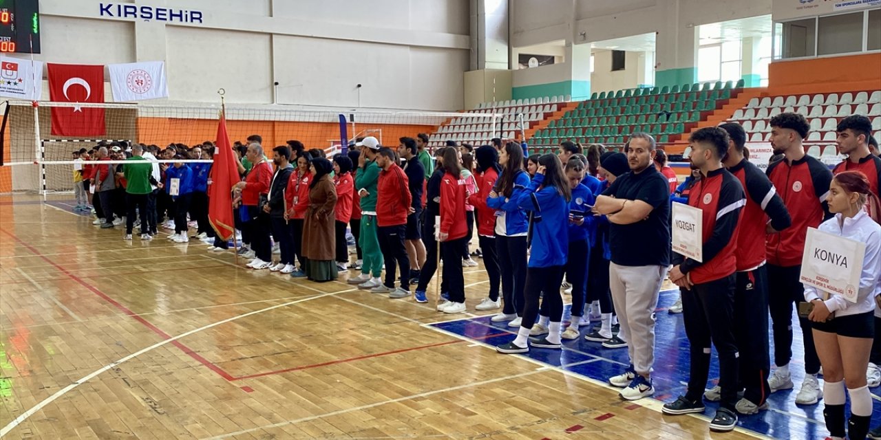 KYGM Türkiye Voleybol Şampiyonası, Kırşehir'de başladı