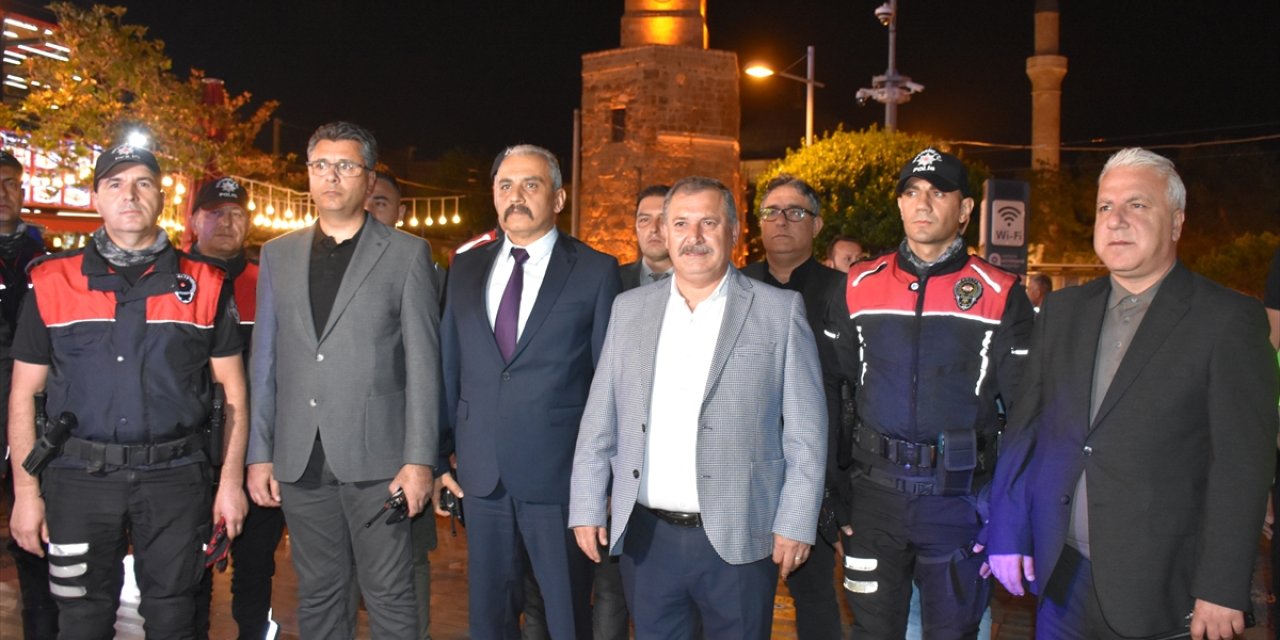 Antalya'da 4 bin polisle "Huzur Akdeniz Uygulaması" yapıldı