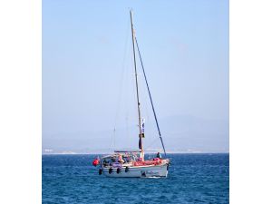 Yelkenci kadınlar Bozcaada'ya ulaştı