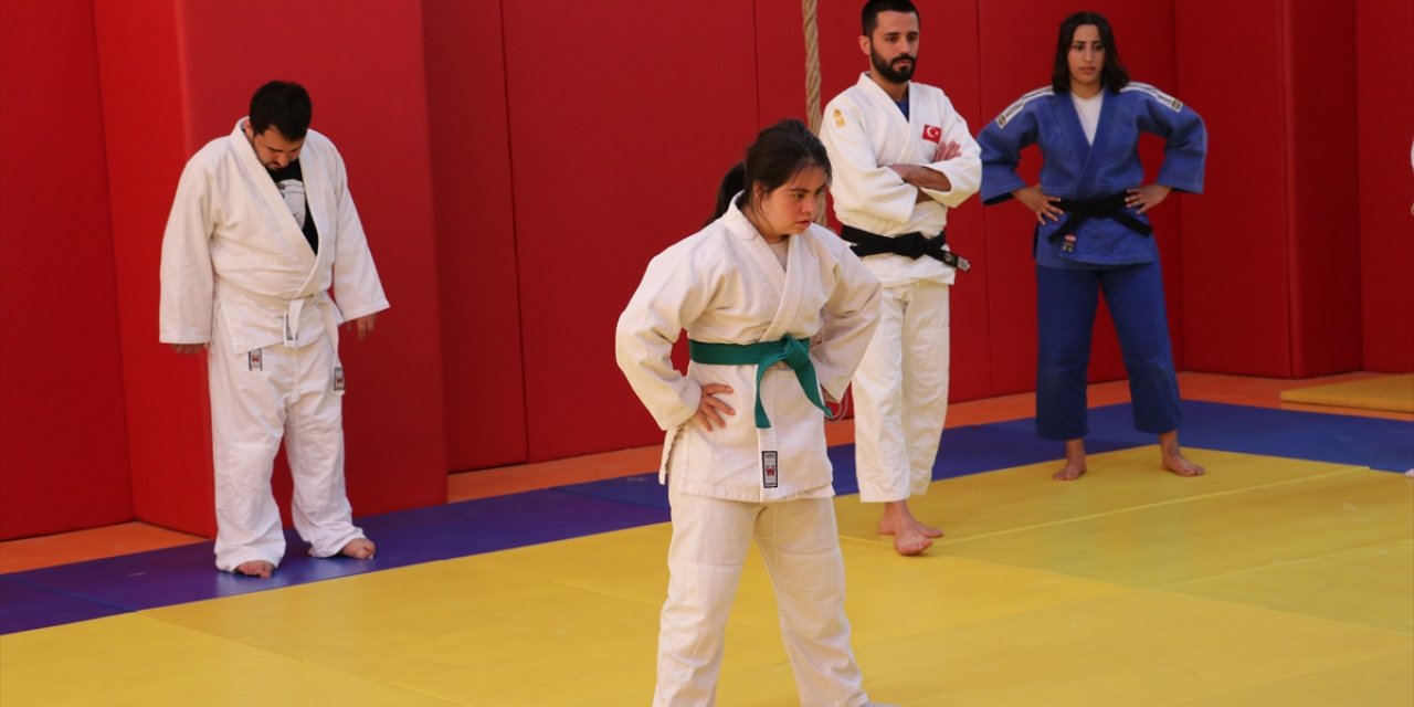 Down sendromlu milli judocu Sibel Yıldırım, dünya şampiyonluğuna odaklandı