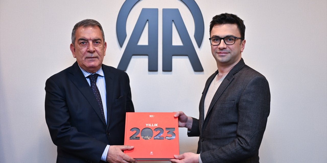 Türkiye Okçuluk Federasyonu Başkanı Abdullah Topaloğlu, AA'yı ziyaret etti