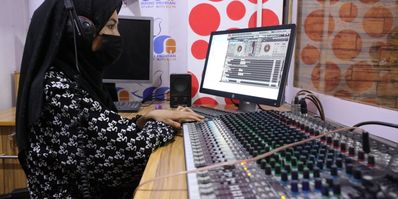 Afganistan'da kadın çalışan ağırlıklı radyo kanalı, yayınlarını genişletmeyi hedefliyor