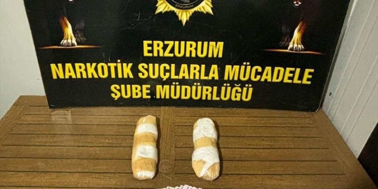 Erzurum'da 1 kilo 103 gram uyuşturucuyla yakalanan zanlı tutuklandı