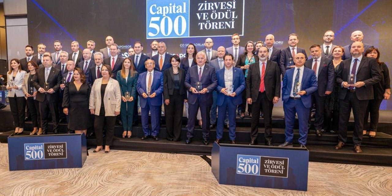 THY, "Türkiye'nin En Büyük 500 Özel Şirketi Araştırması"nda dört ödül aldı