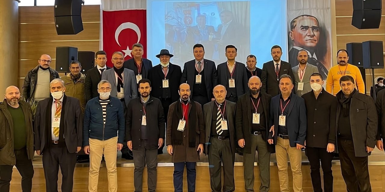 İstanbul'da tatlıcıların başkanı yeniden Aykut Şener oldu