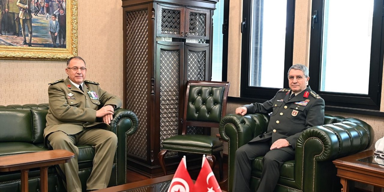 Genelkurmay Başkanı Orgeneral Gürak, Tunus Kara Kuvvetleri Komutanı Korgeneral Ghoul'u kabul etti