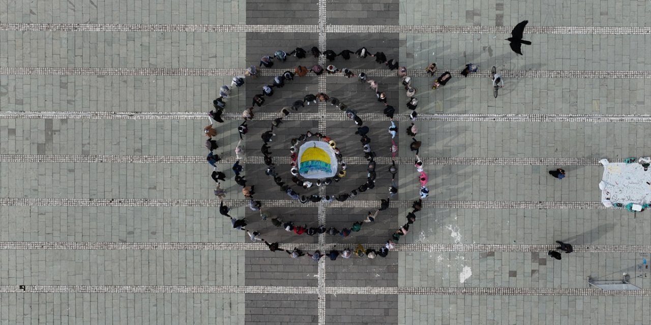 Van'da İsrail'in Gazze'ye saldırılarına yönelik protesto eylemleri devam ediyor