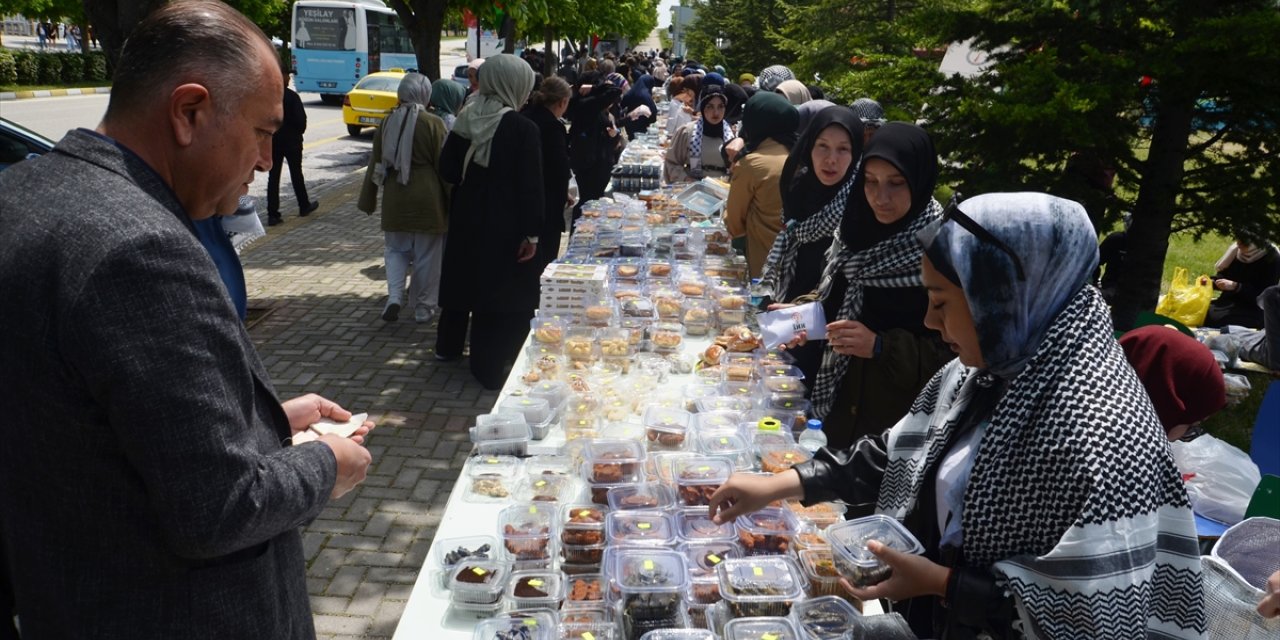 Kütahya Dumlupınar Üniversitesinde Filistin'e destek kermesi düzenlendi