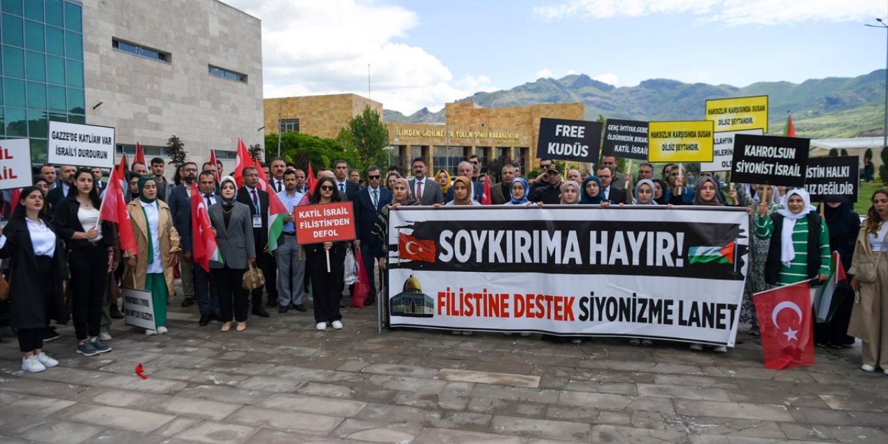 Tunceli'de üniversite öğrencileri Filistin'e destek yürüyüşü düzenledi