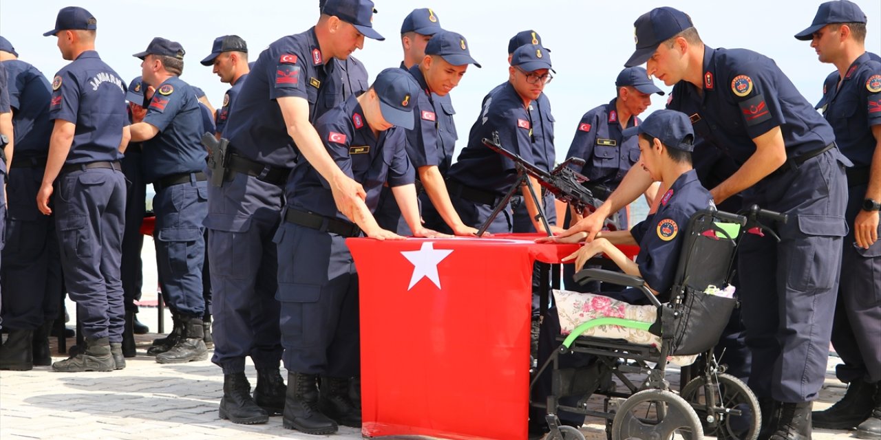 Tekirdağ'da 16 engelli genç temsili askerlik yaptı