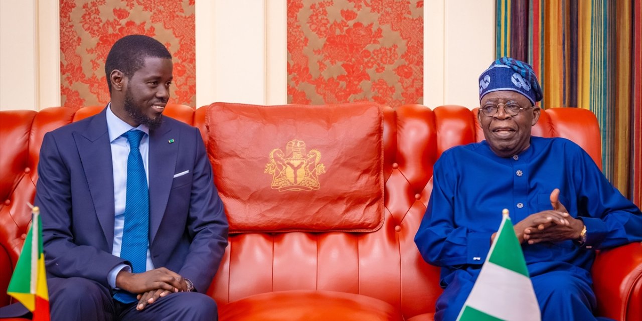 Nijerya Devlet Başkanı Tinubu, Senegalli mevkidaşı Faye'yi kabul etti