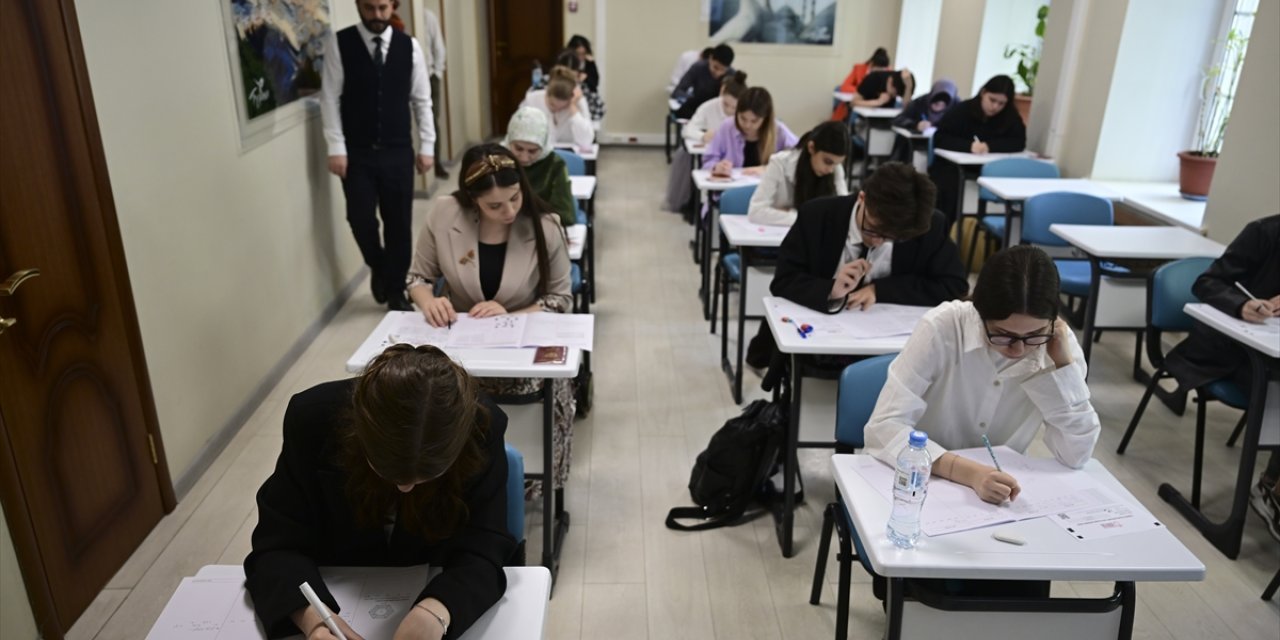 Rusya’da Türkiye Bursları için sınav ve mülakat yapıldı