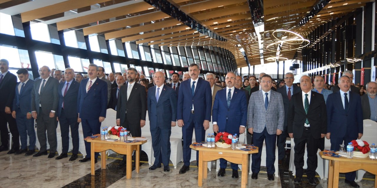 "6. Doğu Anadolu Erzurum Kitap Fuarı" açıldı