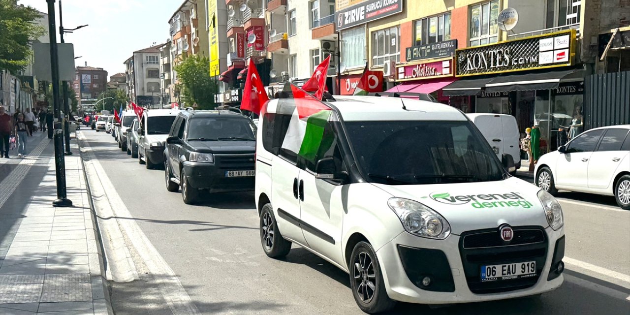 Aksaray'da İsrail'in Gazze'ye yönelik saldırılarına konvoylu protesto