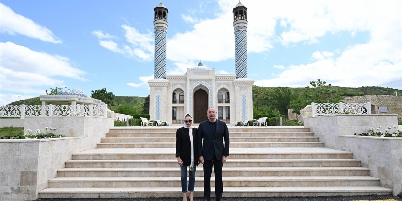 Azerbaycan Cumhurbaşkanı Aliyev, Zengilan'da yeni inşa edilen caminin açılışını yaptı