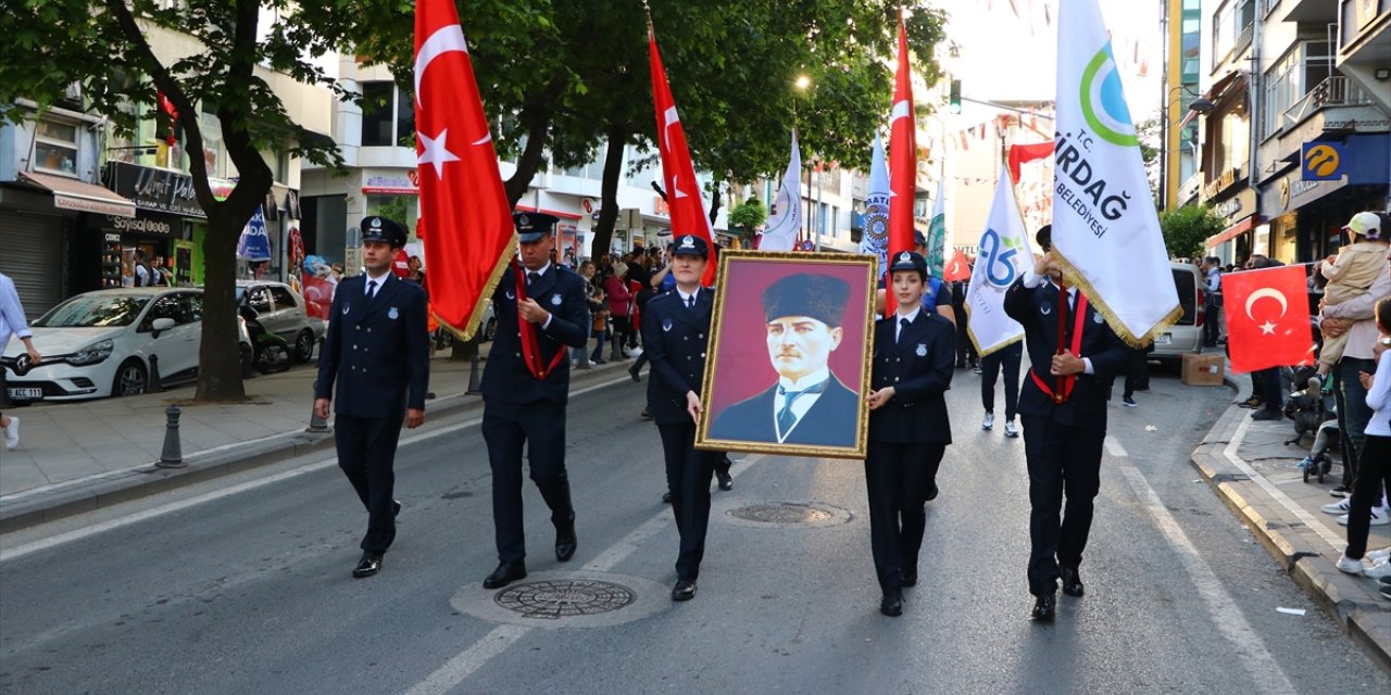 Tekirdağ'da "Atatürk'ü Anma Yürüyüşü" düzenlendi