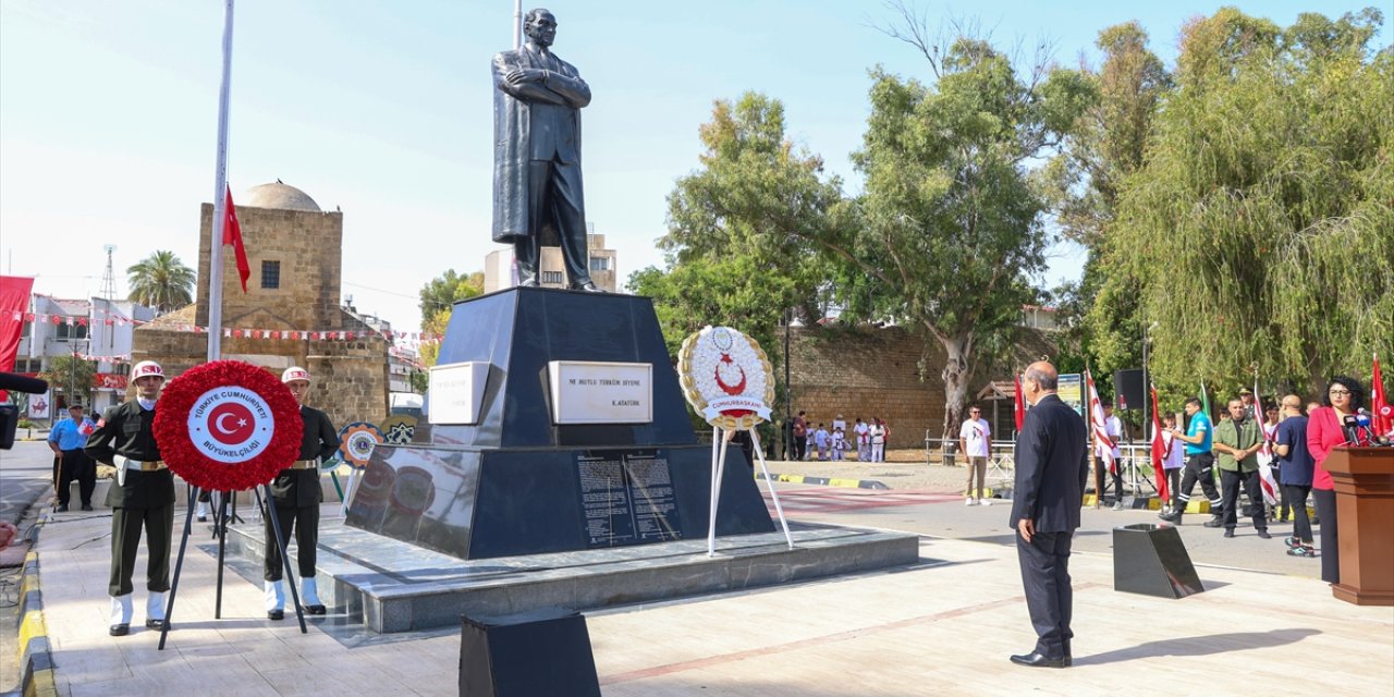 KKTC'de 19 Mayıs Atatürk'ü Anma, Gençlik ve Spor Bayramı törenlerle kutlandı